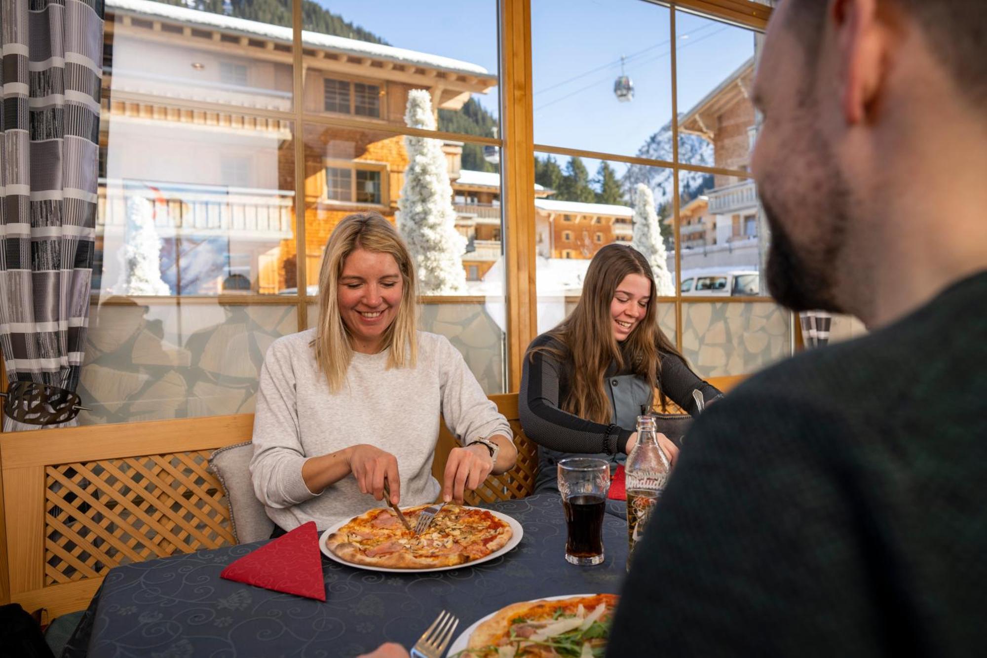 Landal Hochmontafon Hotell Gargellen Exteriör bild
